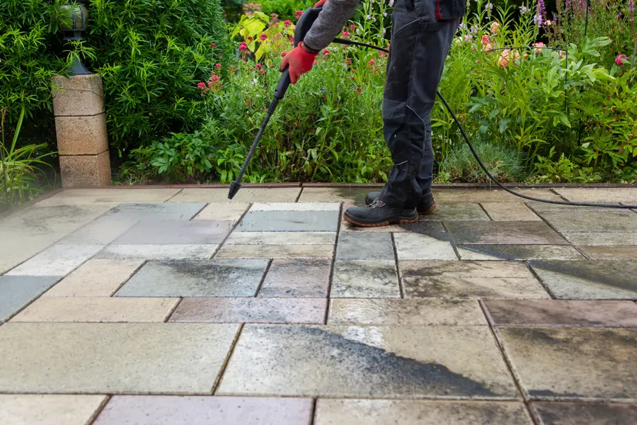 Efficient Pressure Washing in Crystal Lake, IL